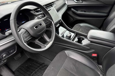 2023 Jeep Grand Cherokee L Altitude X 4x4