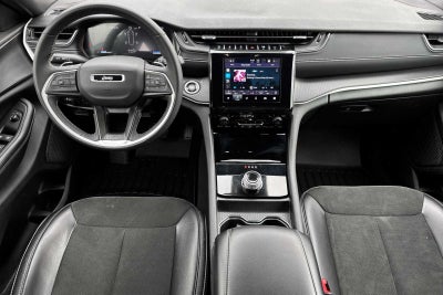 2023 Jeep Grand Cherokee L Altitude X 4x4