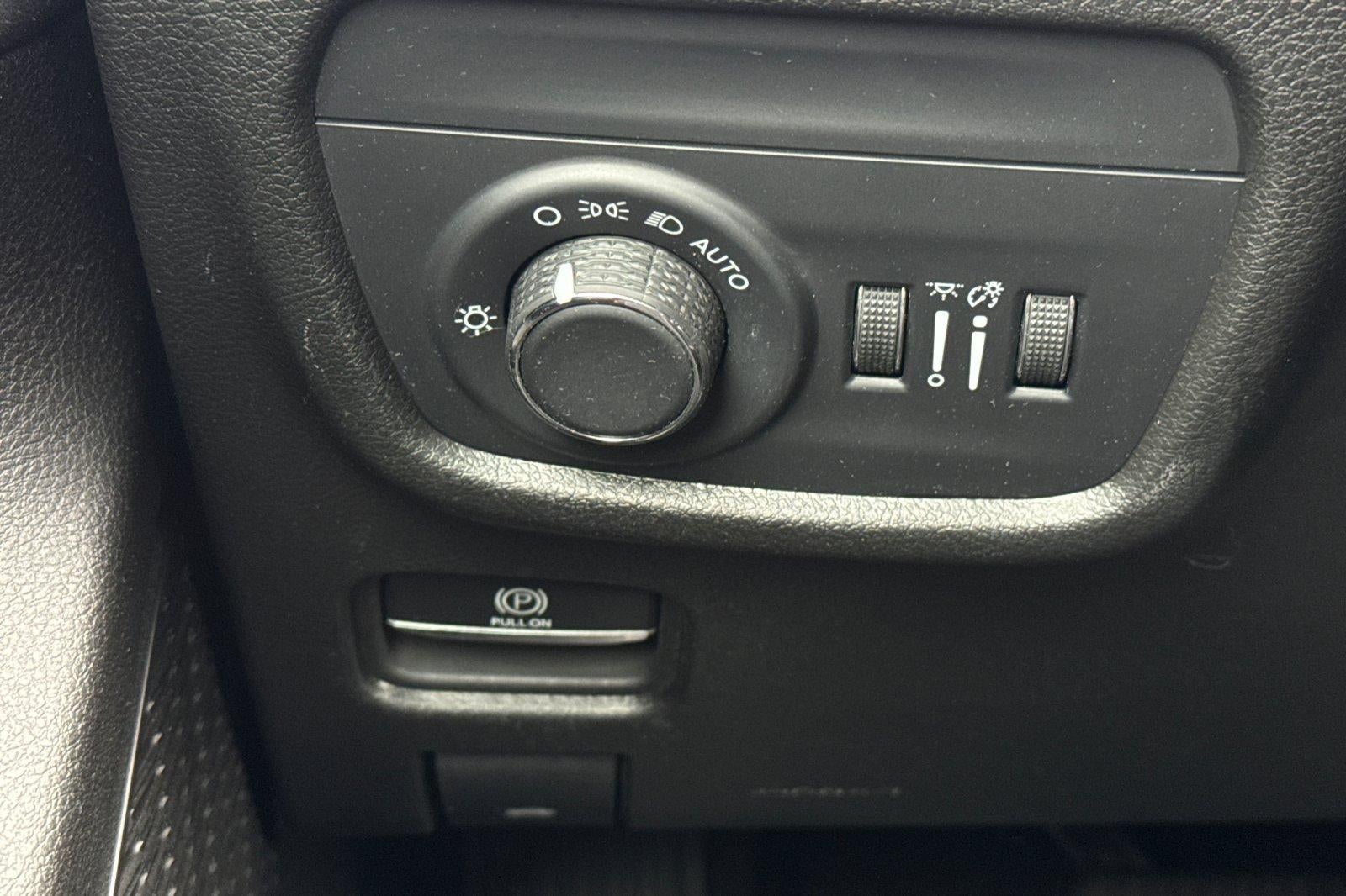 2023 Jeep Grand Cherokee L Altitude X 4x4