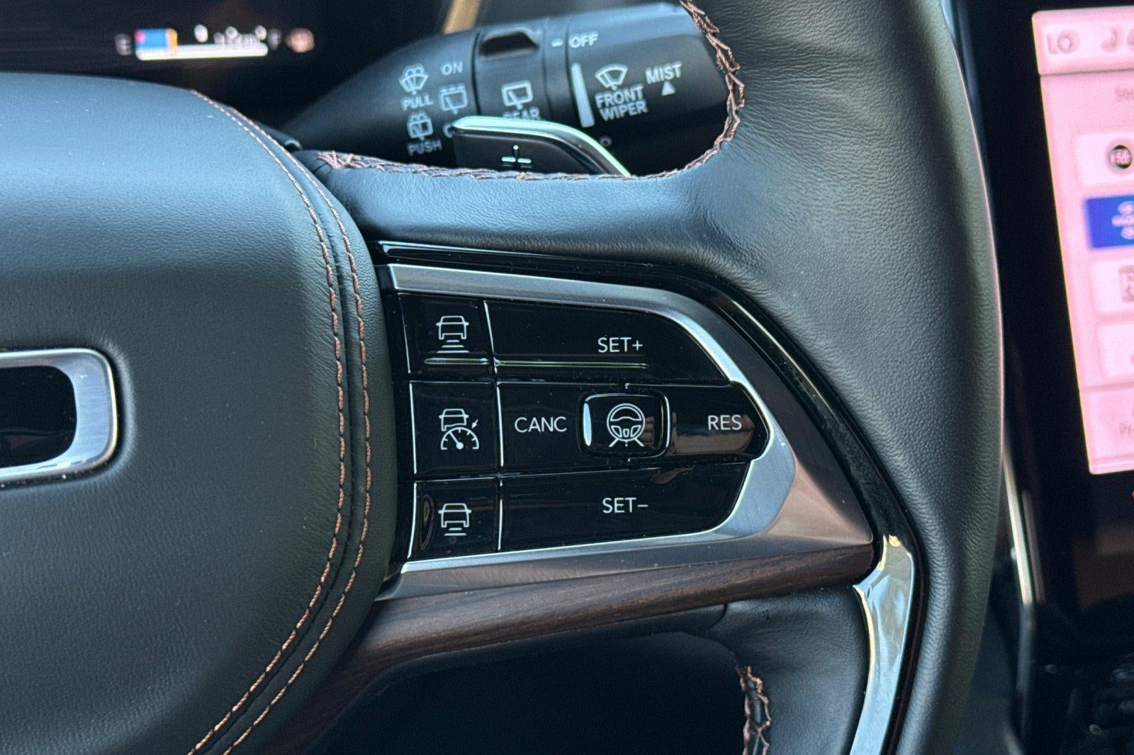 2025 Jeep Grand Cherokee L Summit 4x4
