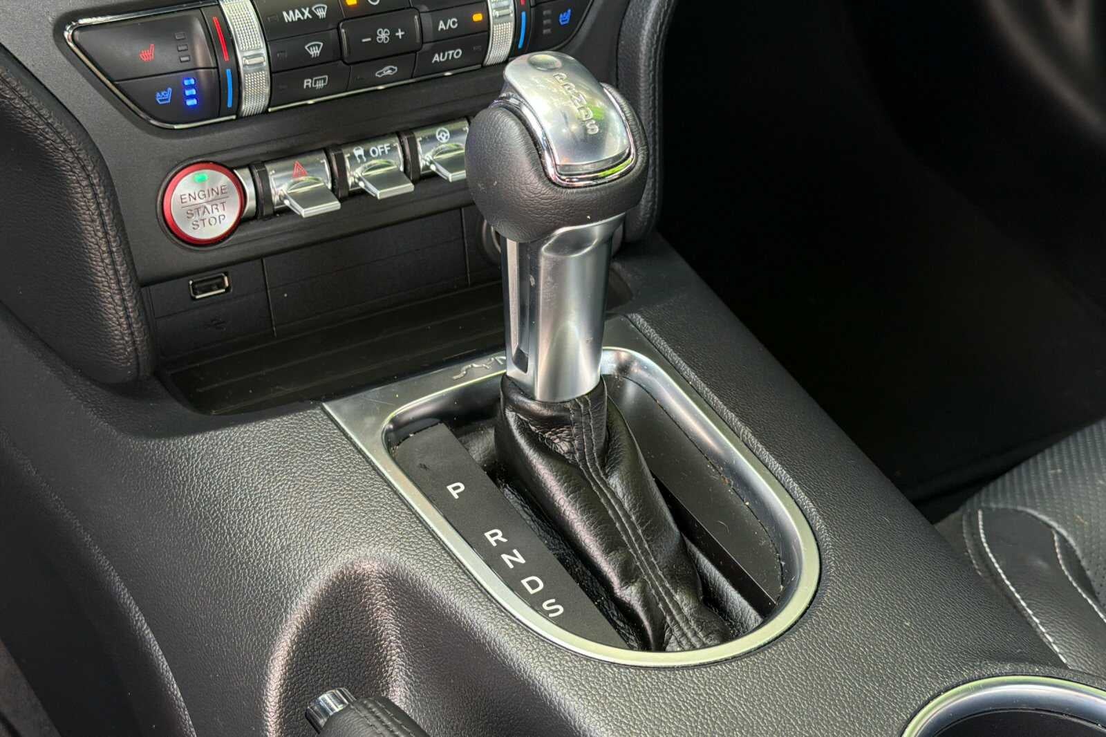 2022 Ford Mustang GT Premium Fastback