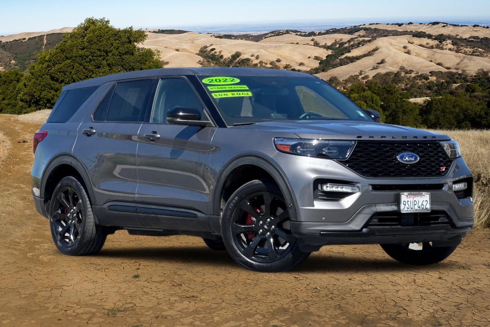 2022 Ford Explorer ST