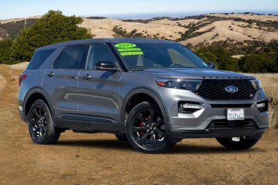 2022 Ford Explorer ST