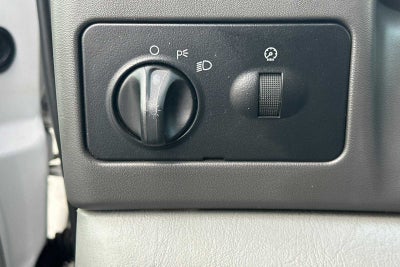 2002 Ford Super Duty F-350 DRW XL