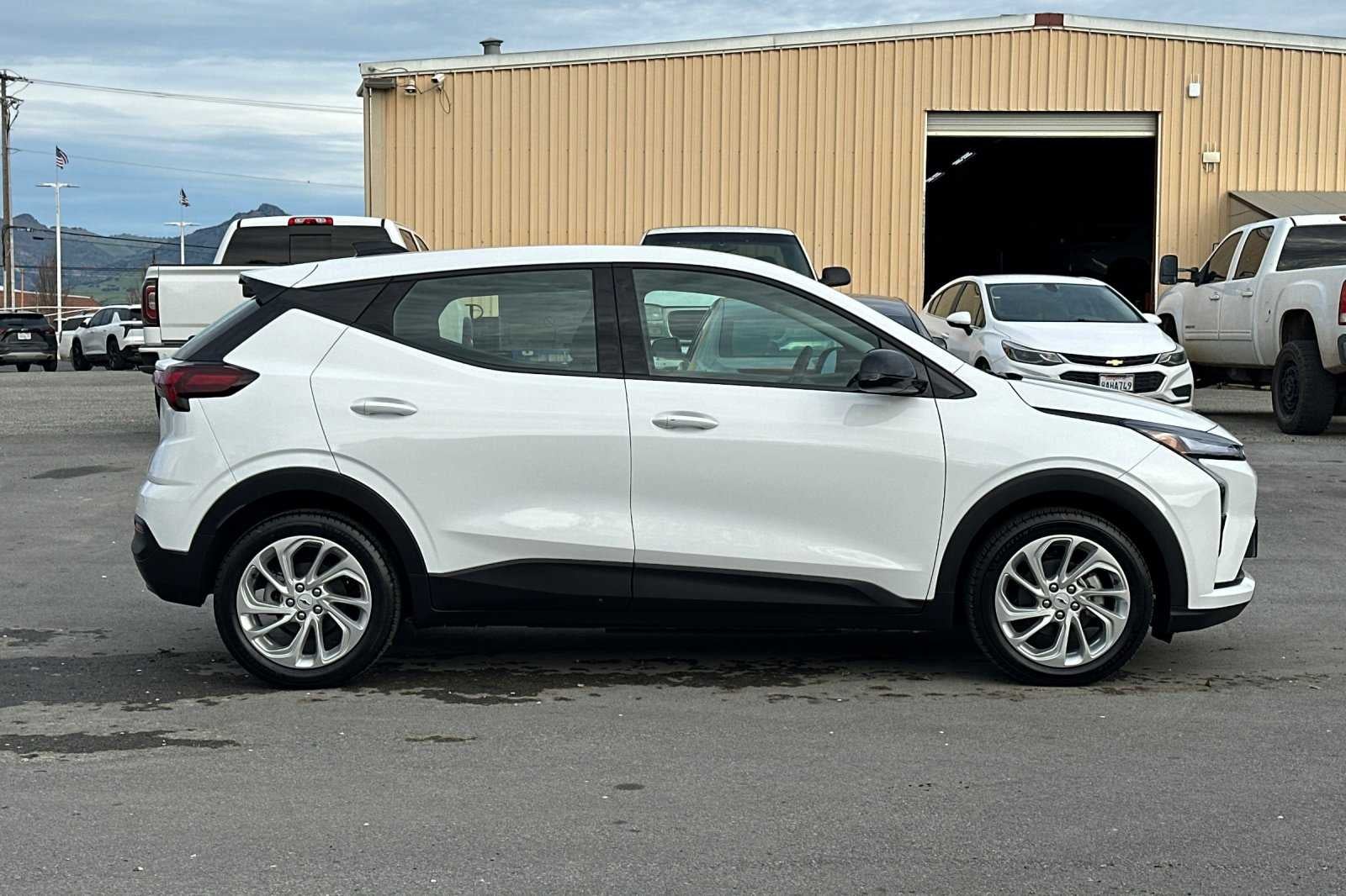 2027 Chevrolet Bolt LT