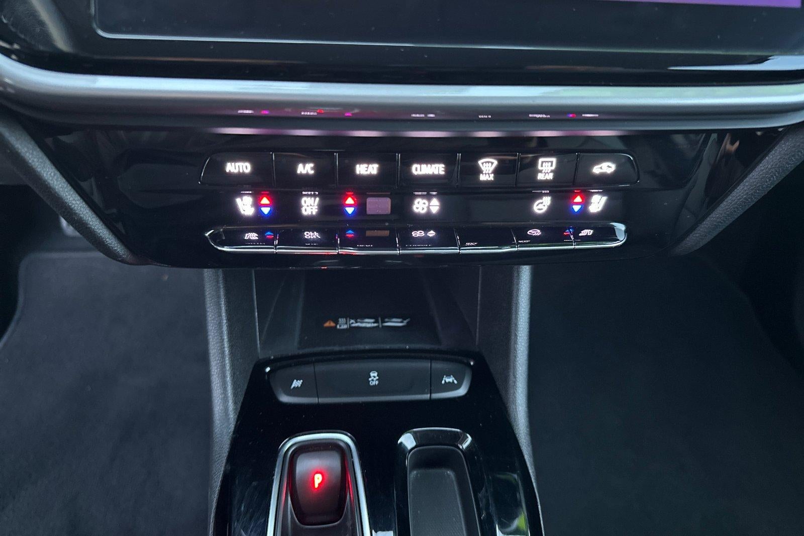 2022 Chevrolet Bolt EUV LT