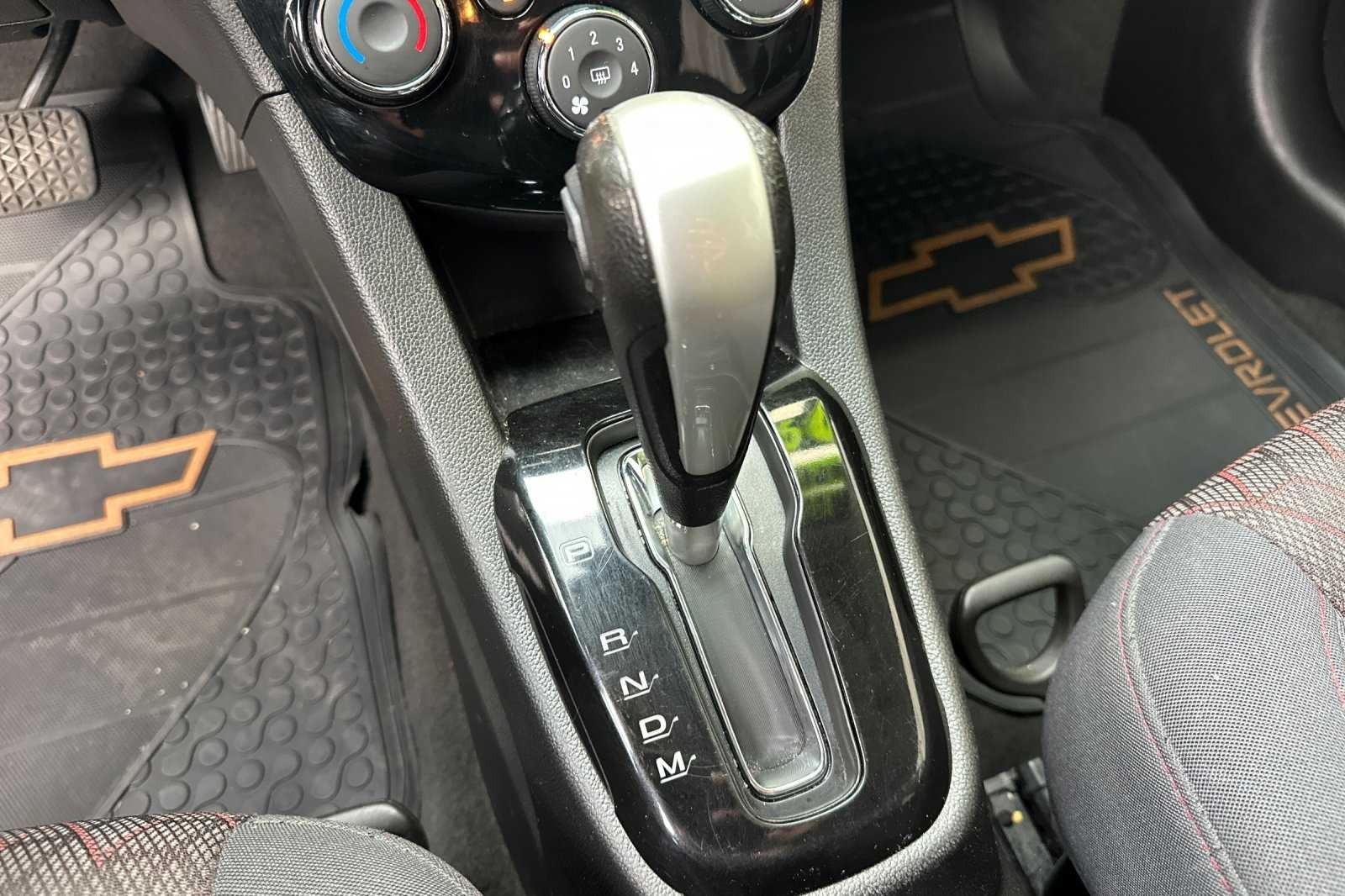 2018 Chevrolet Sonic LT