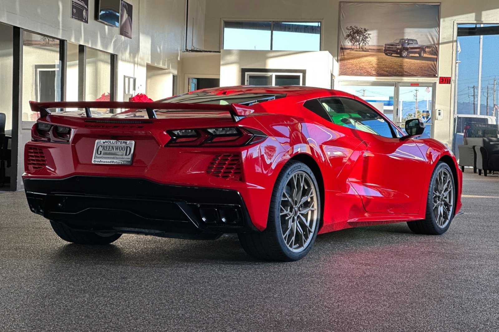 2026 Chevrolet Corvette Stingray 2LT