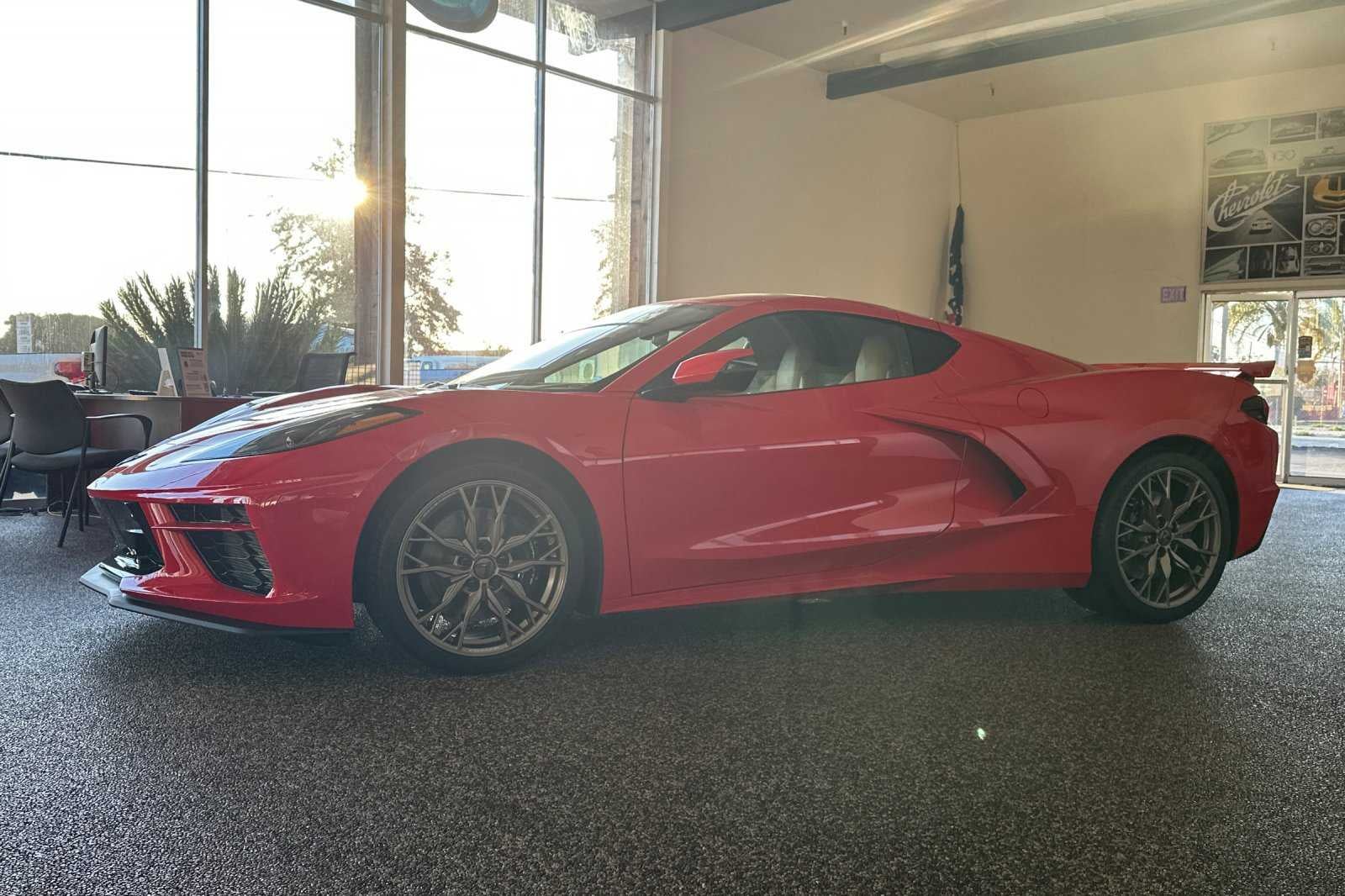 2026 Chevrolet Corvette Stingray 2LT