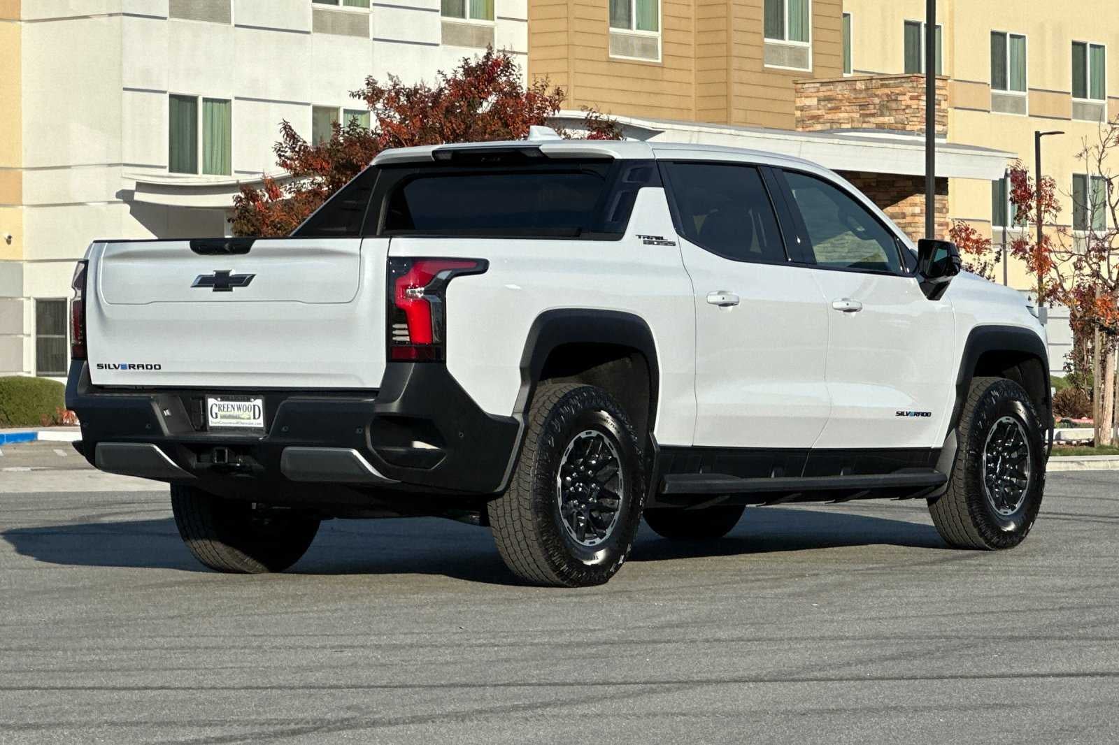 2026 Chevrolet Silverado EV Trail Boss - Extended Range