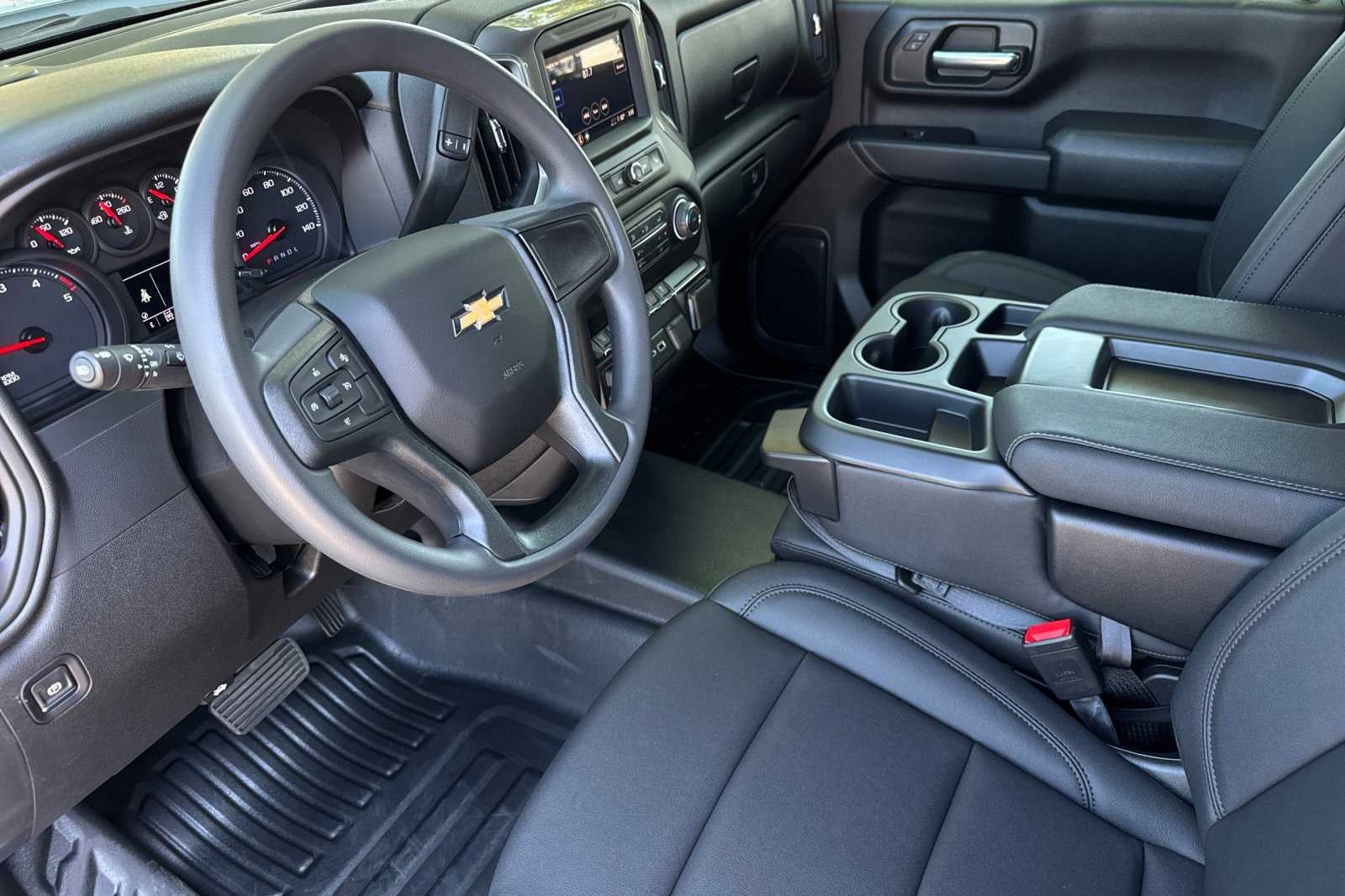 2026 Chevrolet Silverado 3500 HD WT DRW