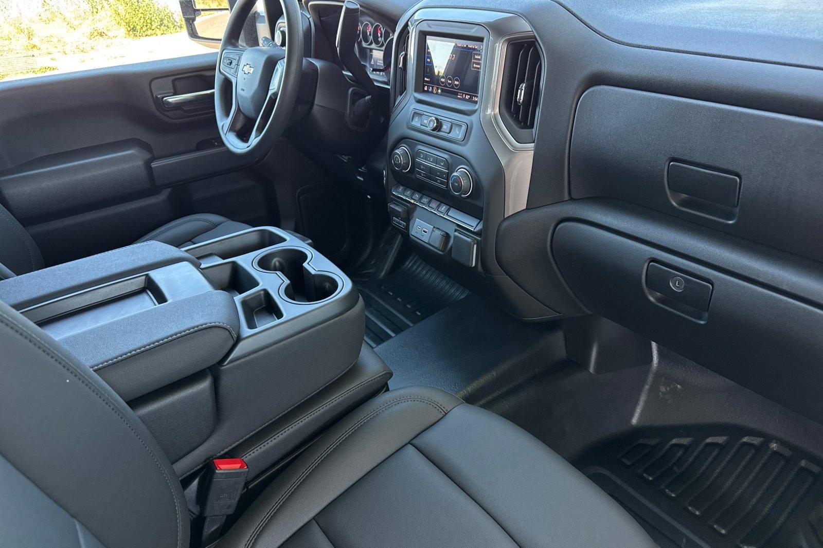 2026 Chevrolet Silverado 3500 HD WT DRW