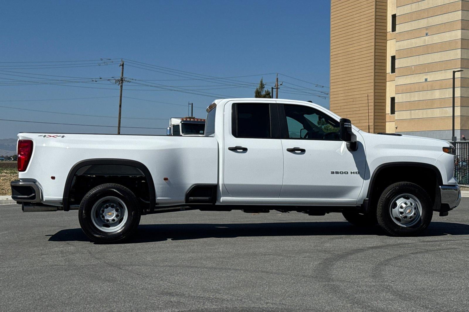 2026 Chevrolet Silverado 3500 HD WT DRW