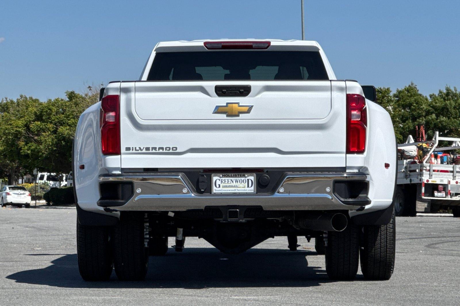 2026 Chevrolet Silverado 3500 HD WT DRW