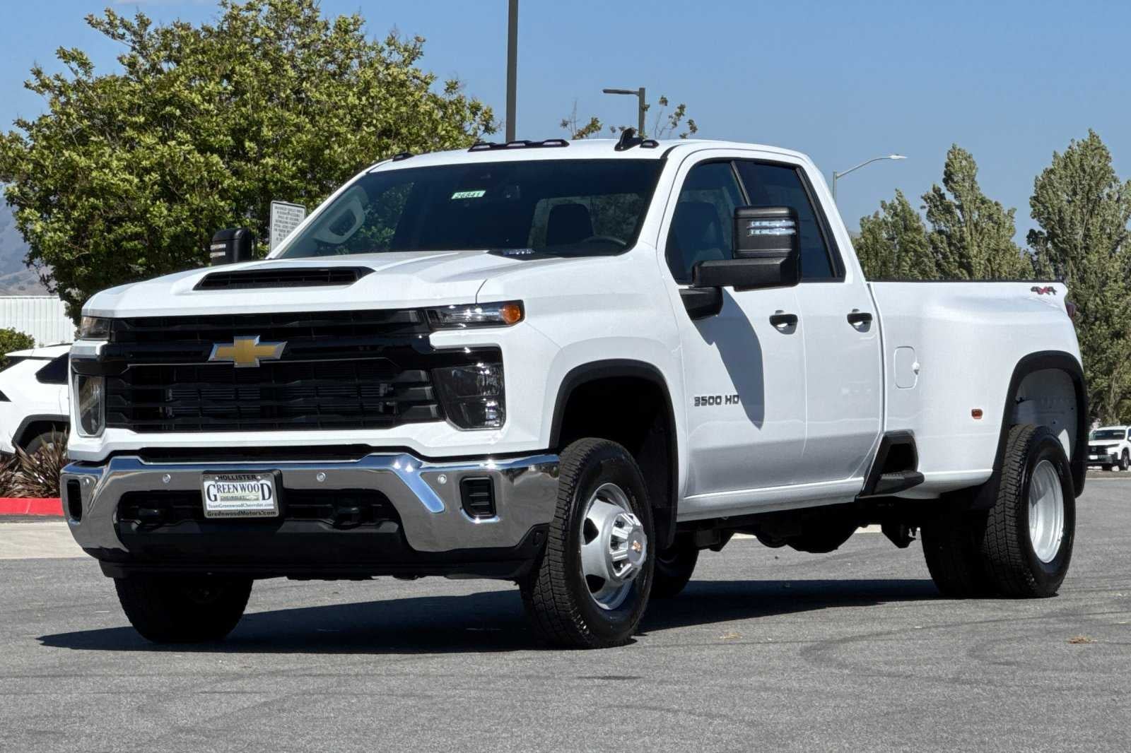 2026 Chevrolet Silverado 3500 HD WT DRW