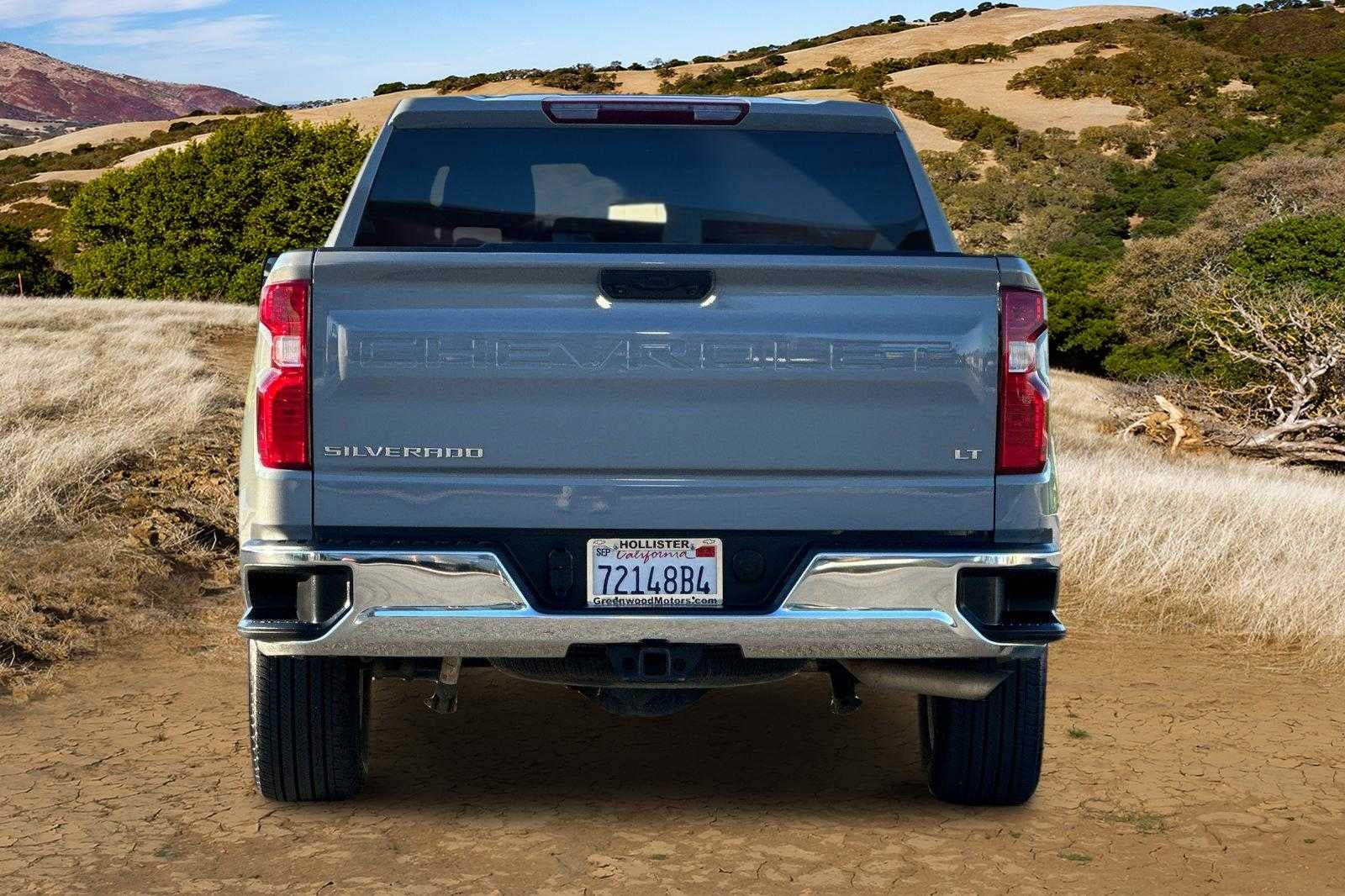 2024 Chevrolet Silverado 1500 LT (2FL)