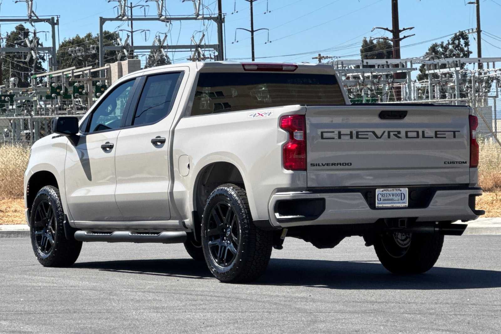 2026 Chevrolet Silverado 1500 Custom