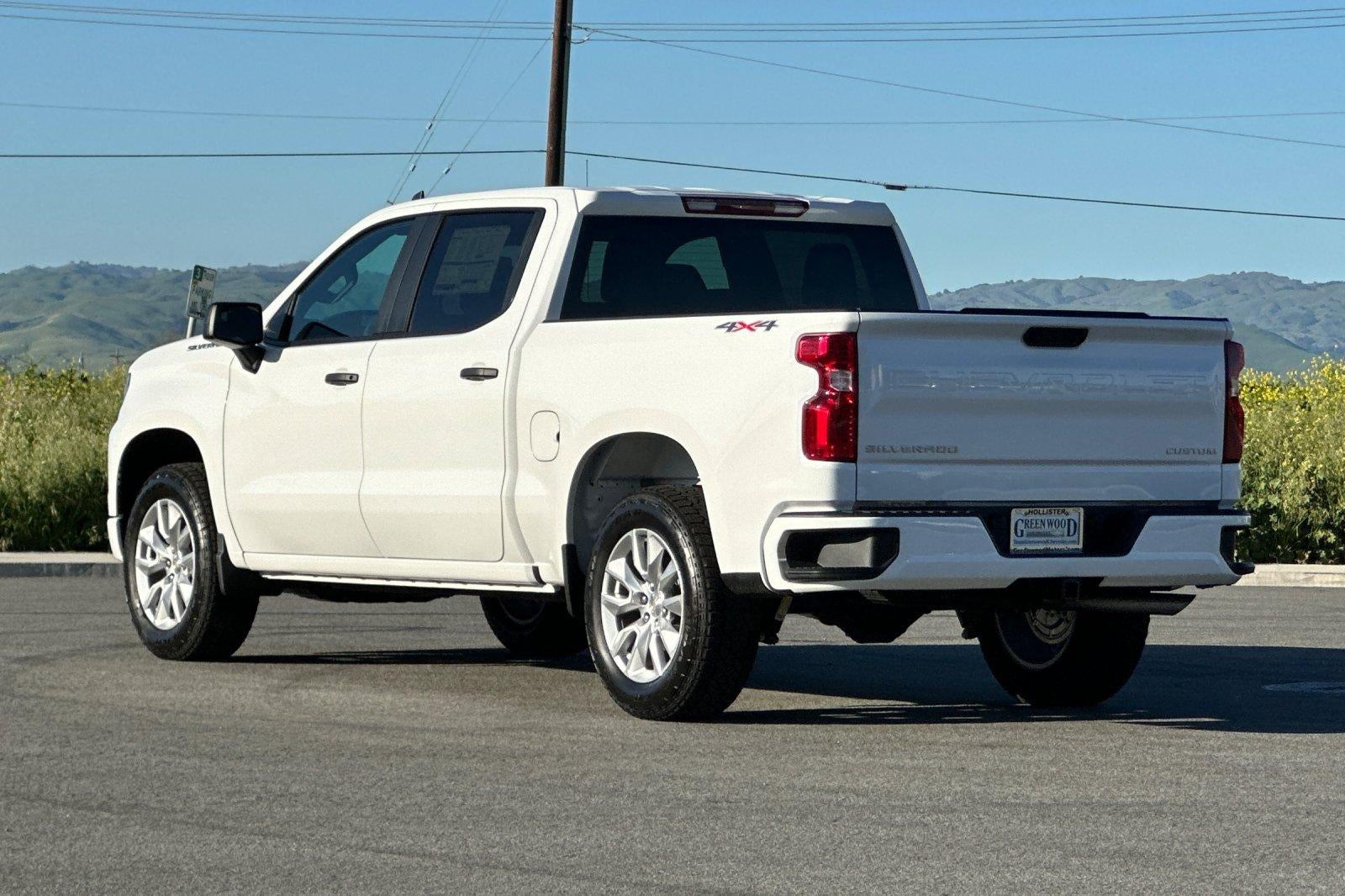 2026 Chevrolet Silverado 1500 Custom