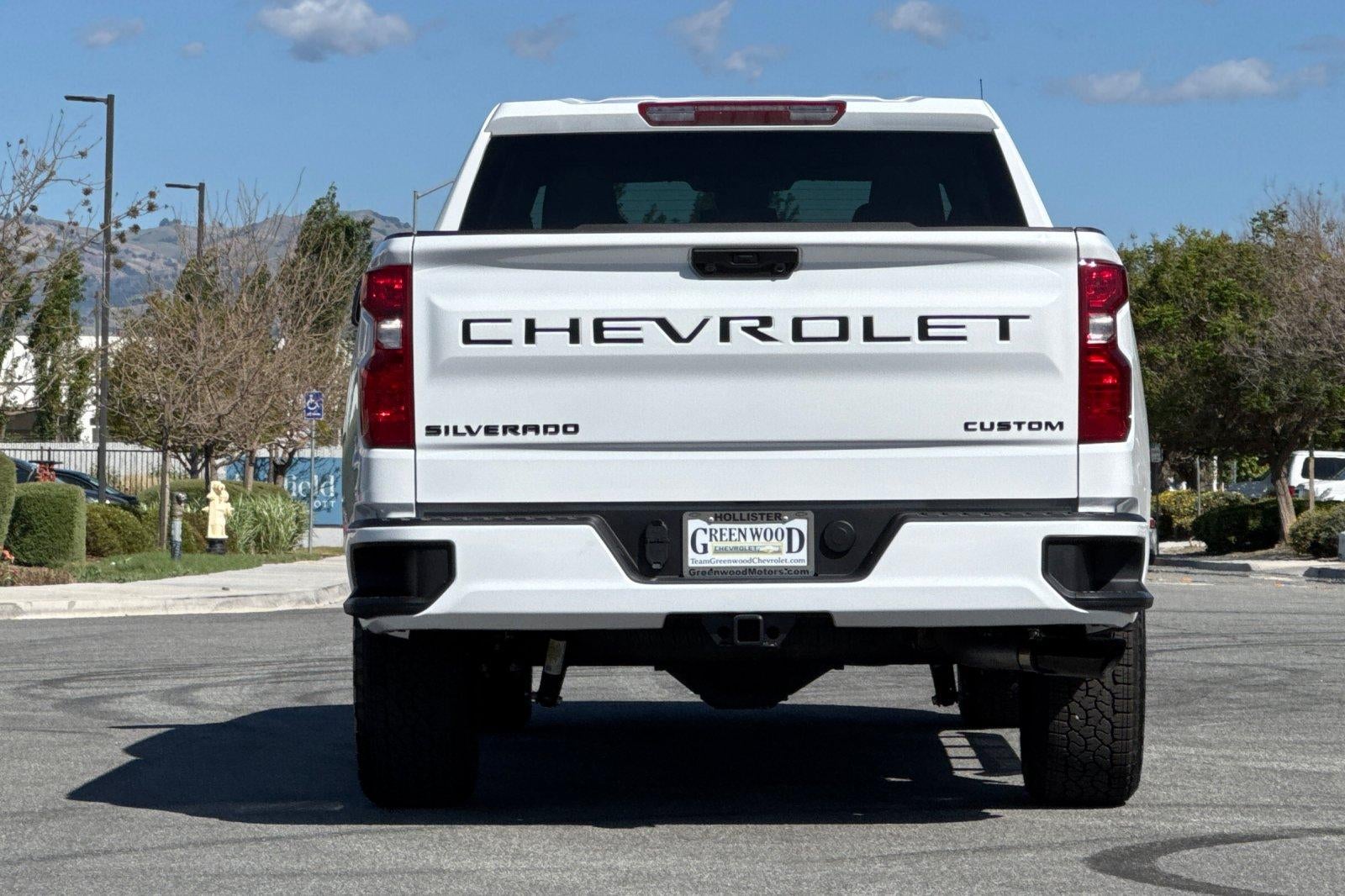 2026 Chevrolet Silverado 1500 Custom