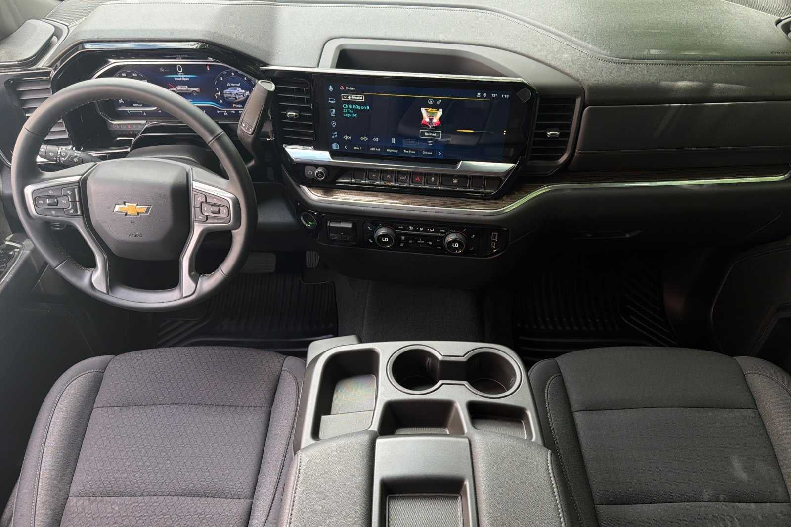 2025 Chevrolet Silverado 1500 LT (2FL)