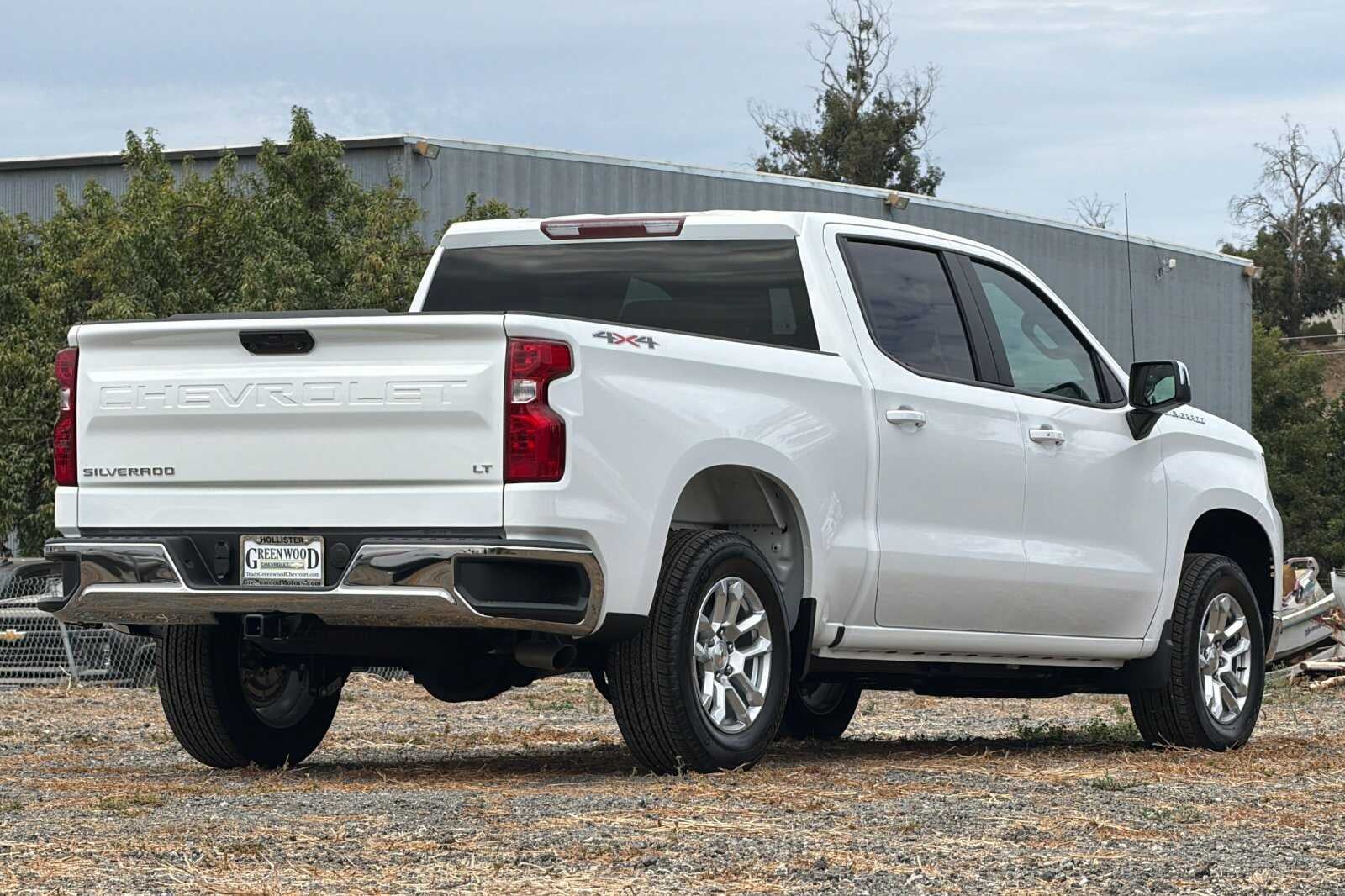 2026 Chevrolet Silverado 1500 LT (2FL)