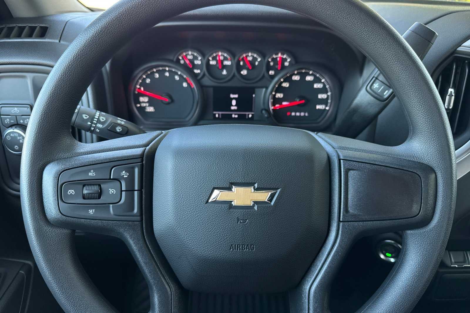 2026 Chevrolet Silverado 1500 Custom