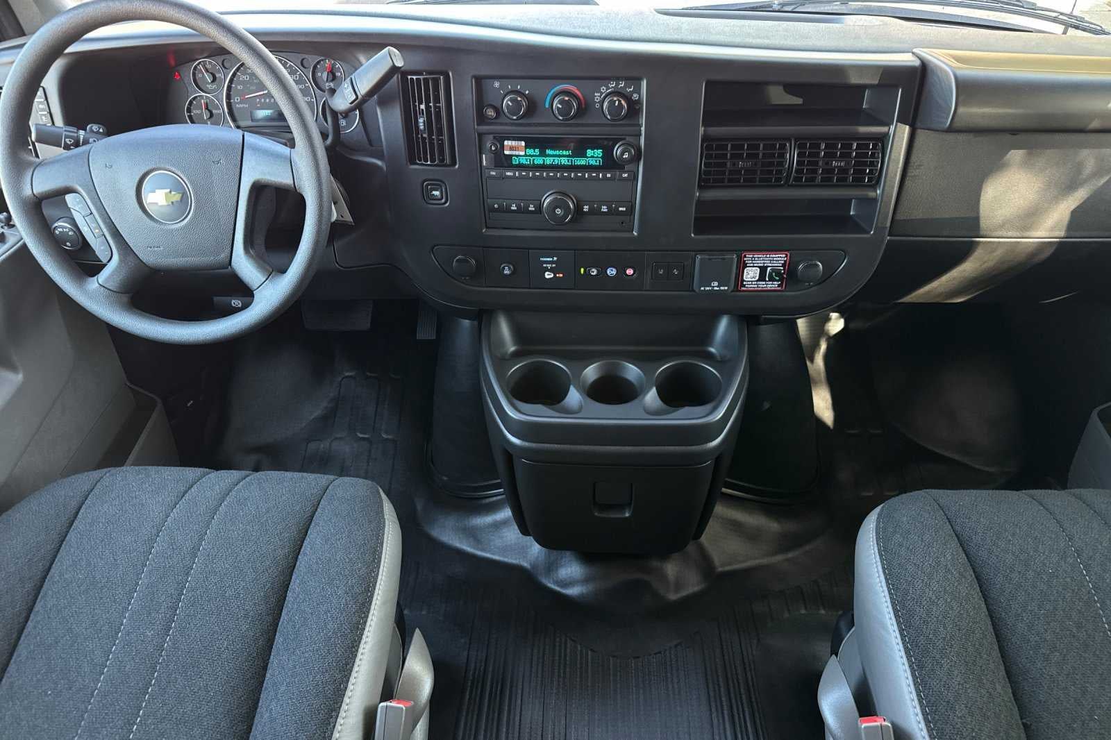 2025 Chevrolet Express Cargo Base