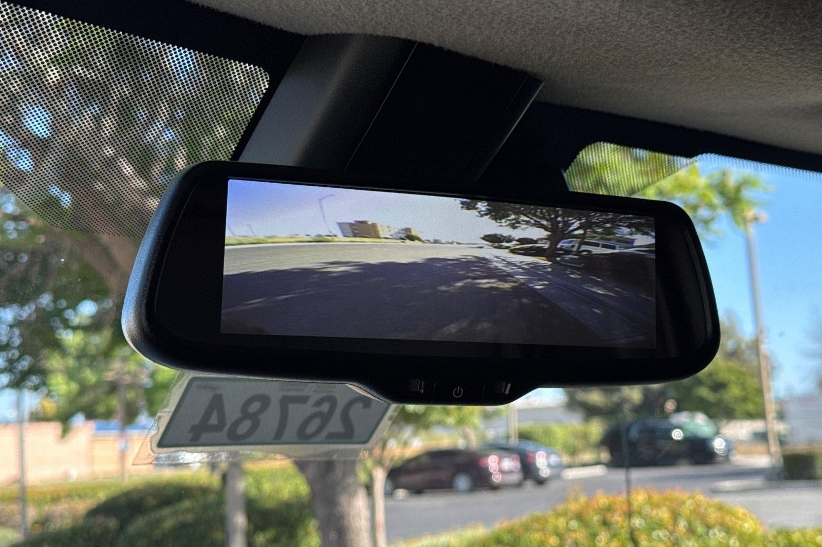 2025 Chevrolet Express Cargo Base