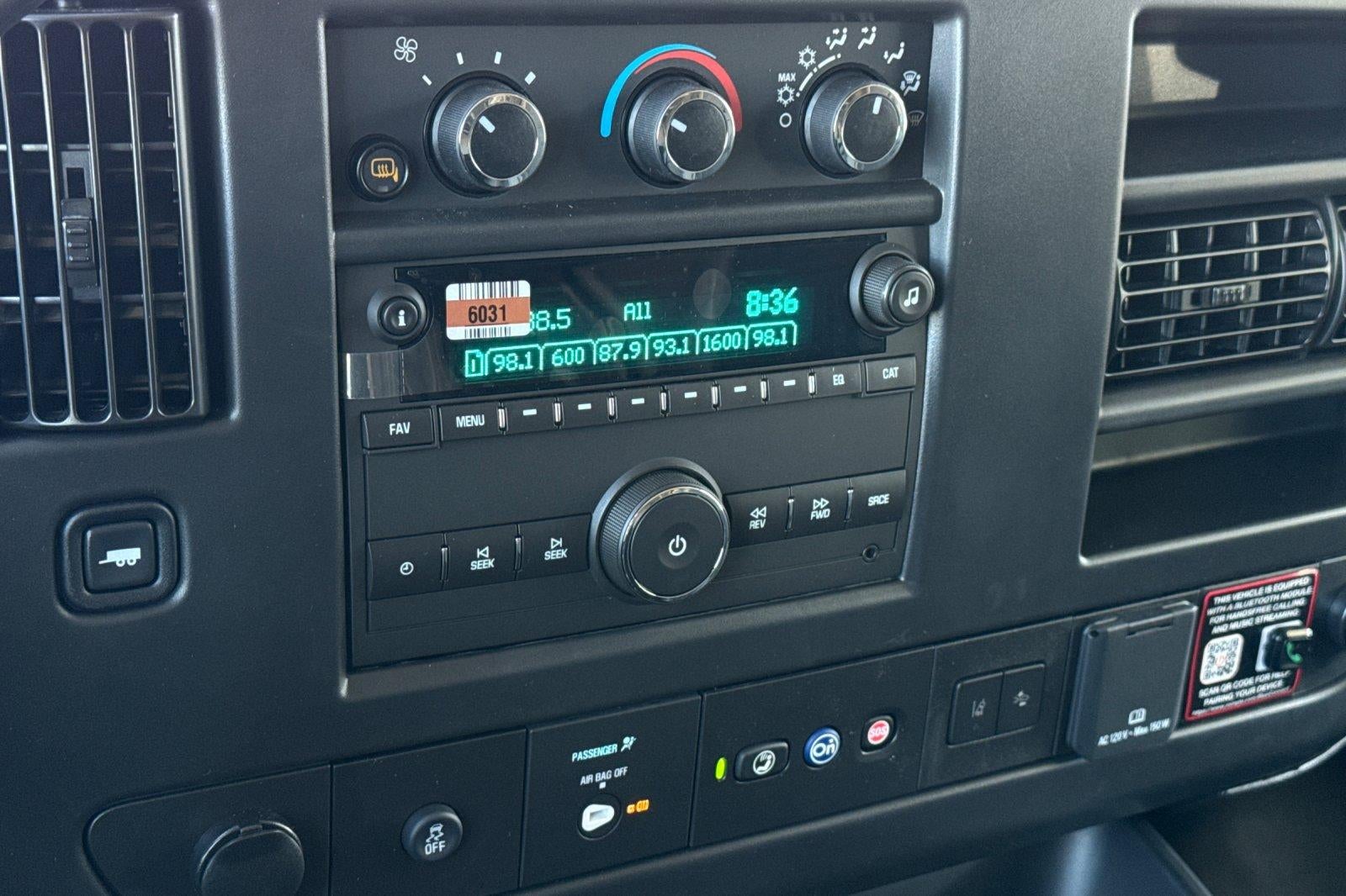 2025 Chevrolet Express Cargo Base