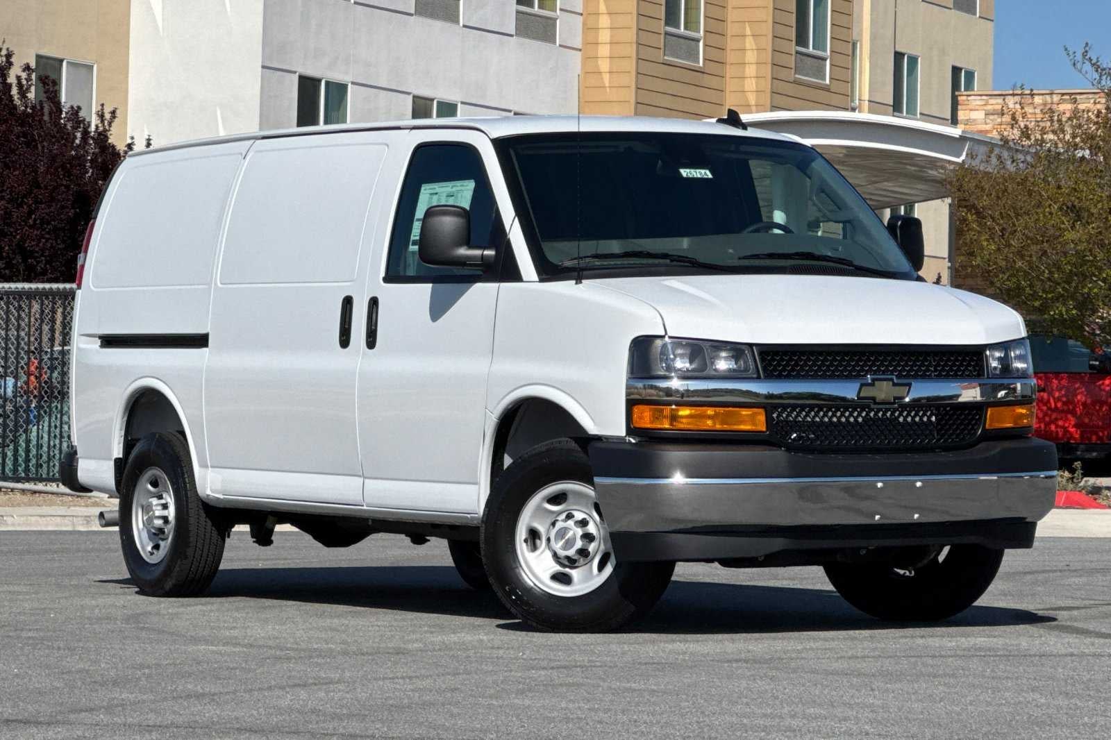 2025 Chevrolet Express Cargo Base