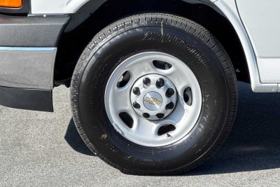 2025 Chevrolet Express Cargo Base