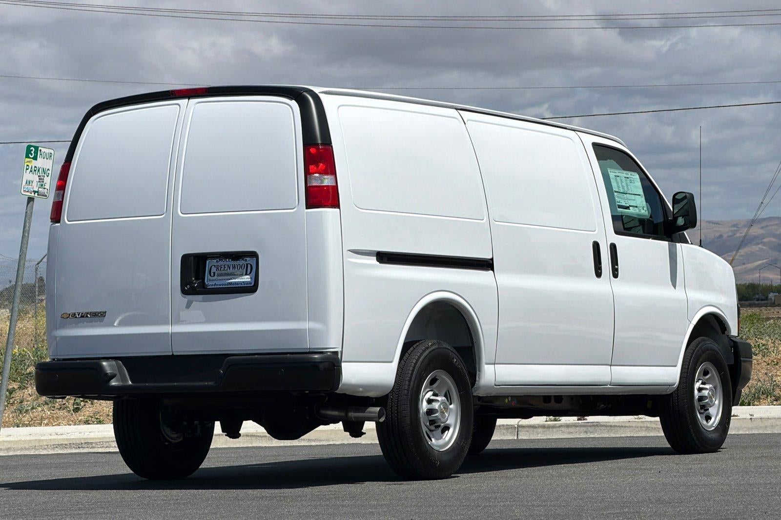 2026 Chevrolet Express Cargo Base