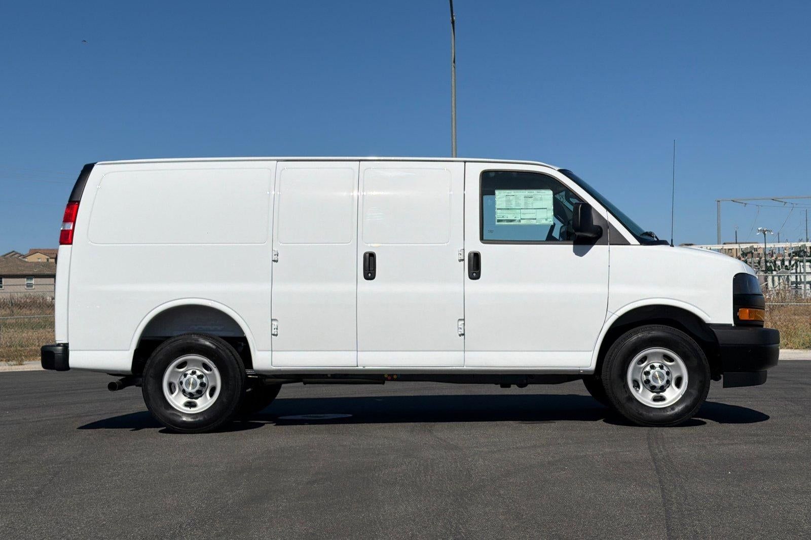 2026 Chevrolet Express Cargo Base