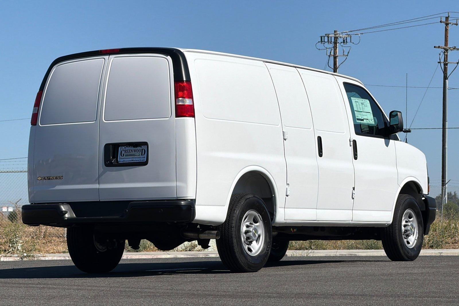 2026 Chevrolet Express Cargo Base