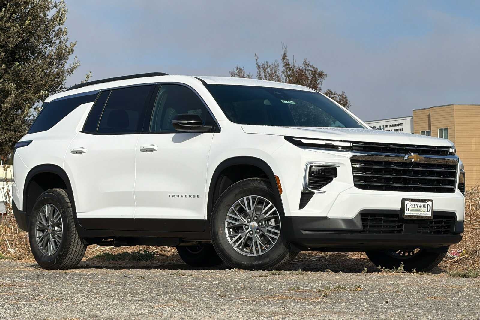 2027 Chevrolet Traverse LT