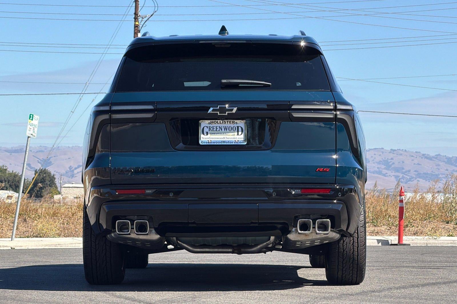 2027 Chevrolet Traverse RS