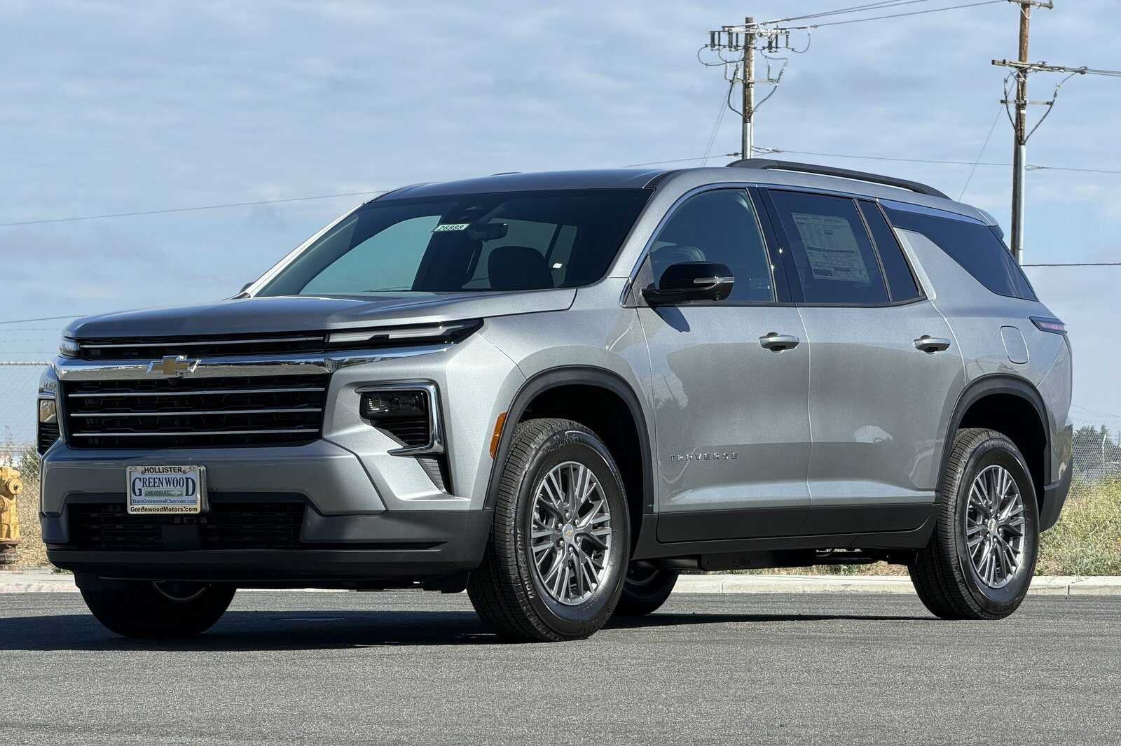2026 Chevrolet Traverse LT