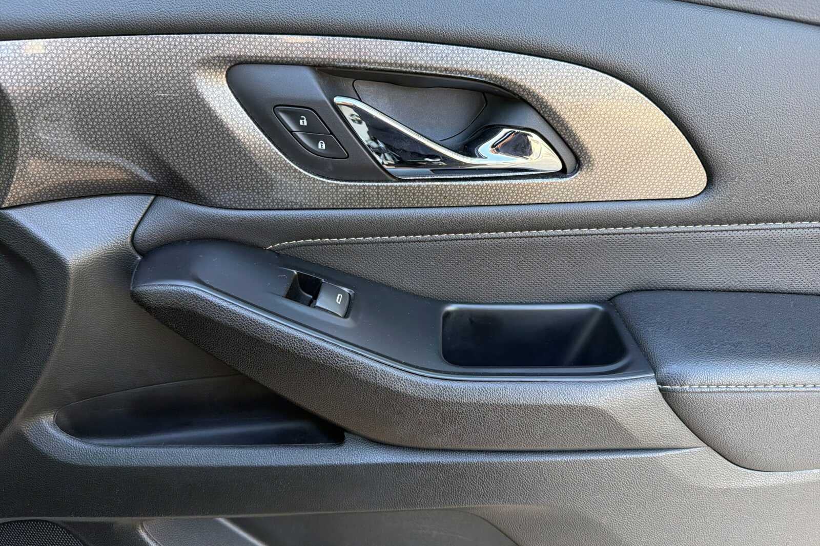 2022 Chevrolet Traverse Premier Redline Edition