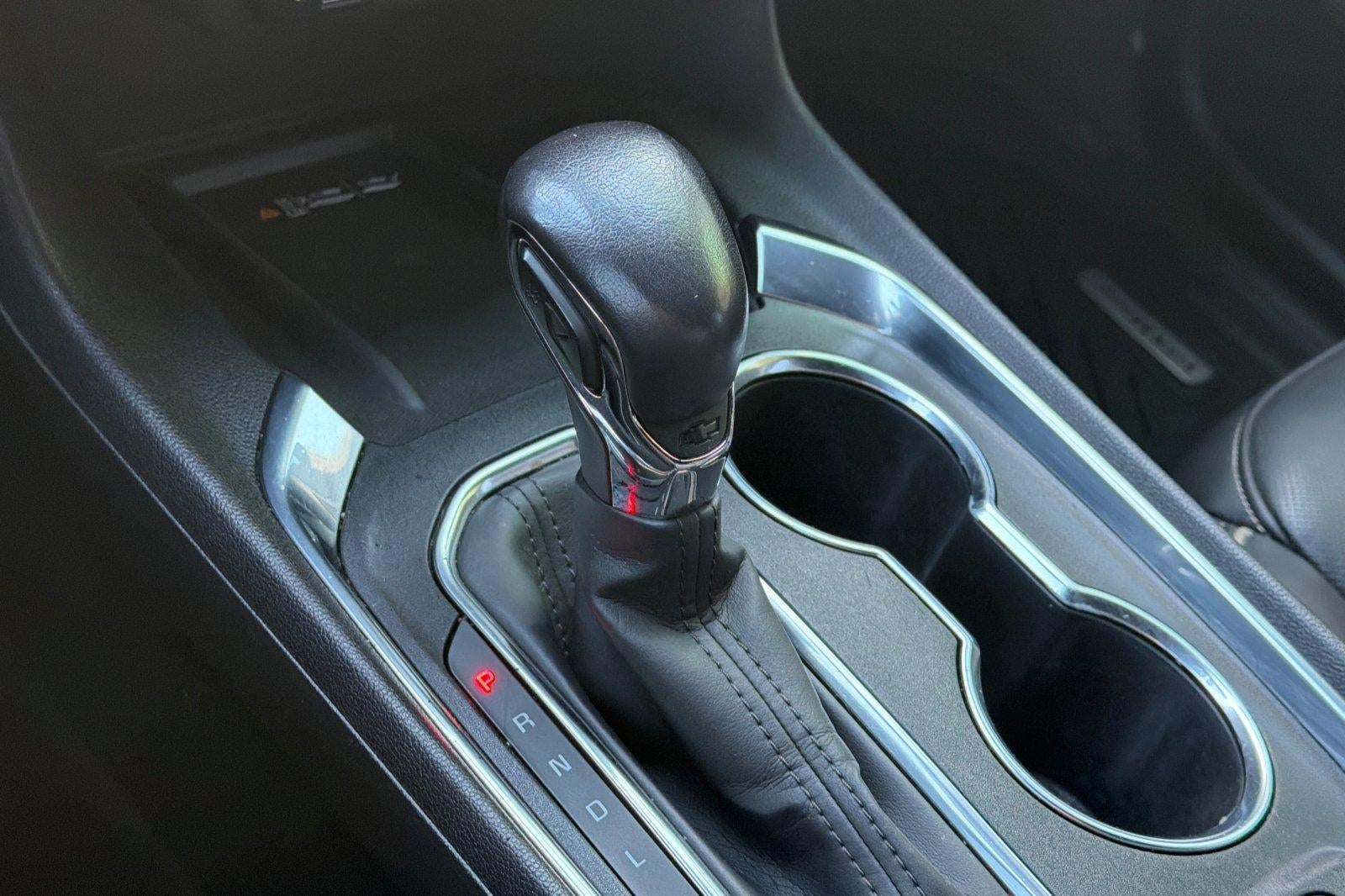 2022 Chevrolet Traverse Premier Redline Edition