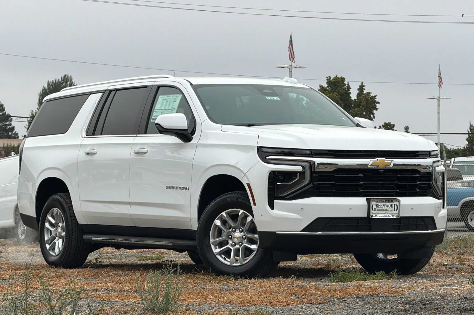 2026 Chevrolet Suburban LS