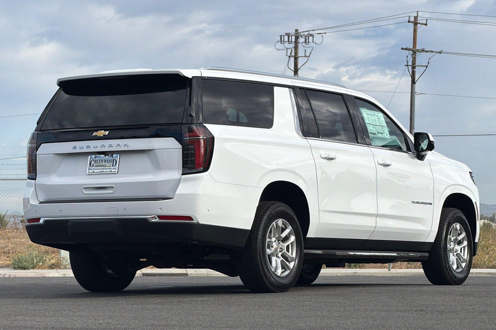 2026 Chevrolet Suburban LS