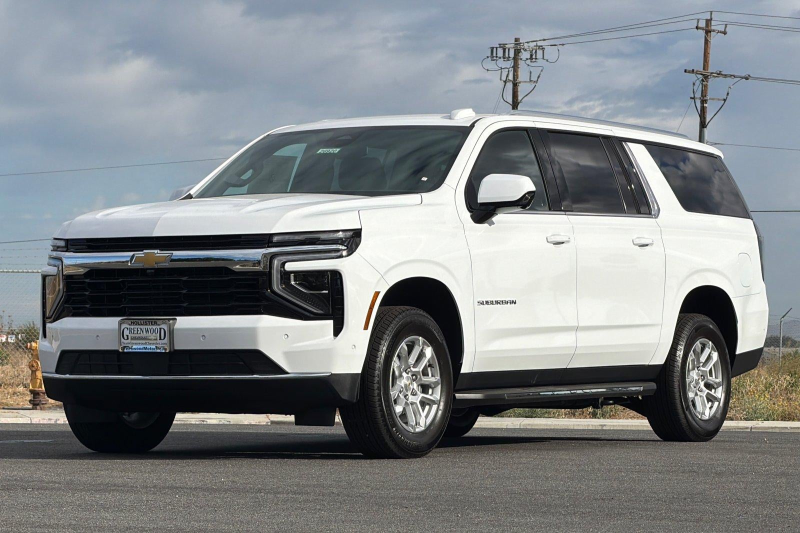 2026 Chevrolet Suburban LS