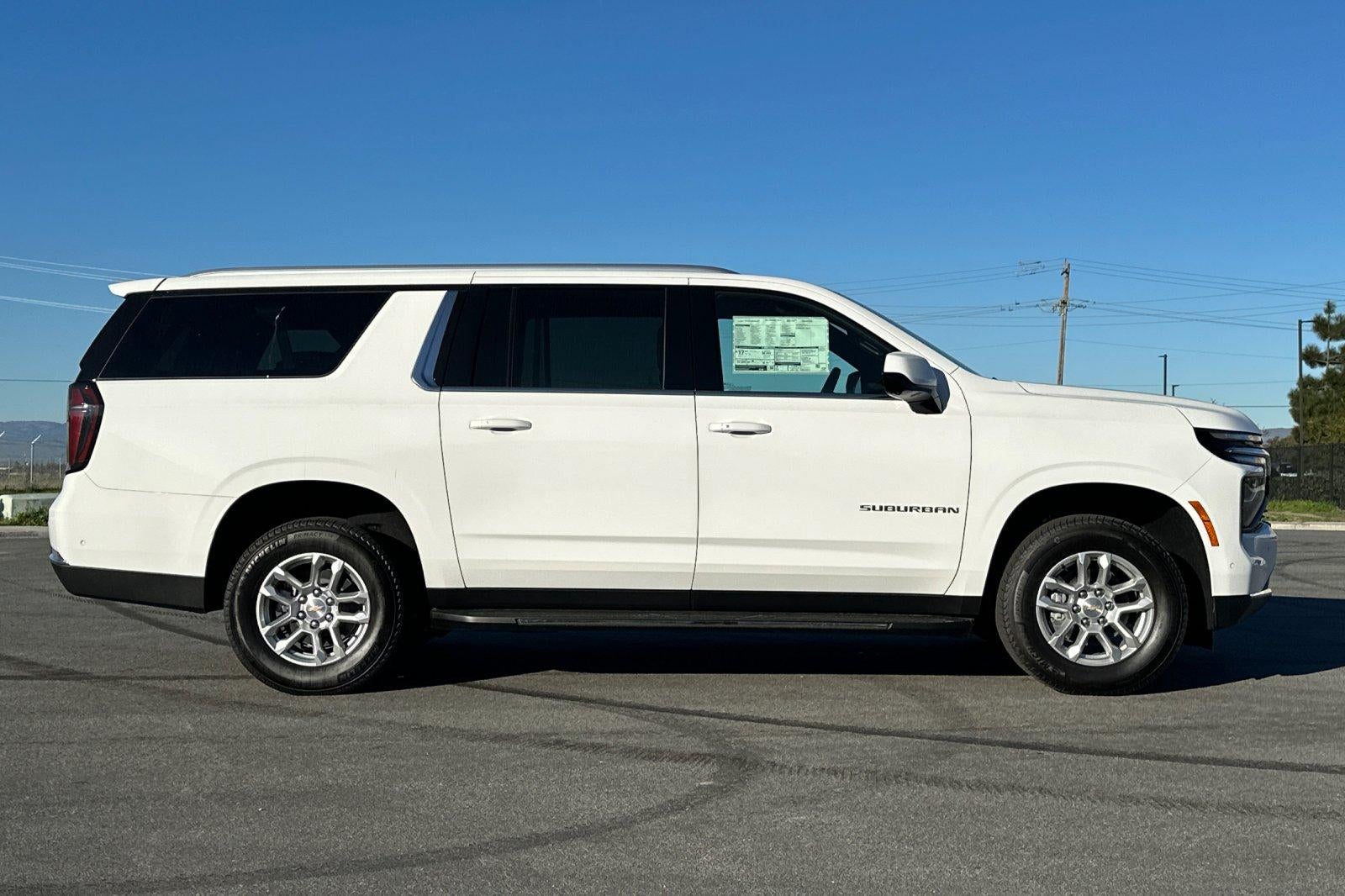 2026 Chevrolet Suburban LS