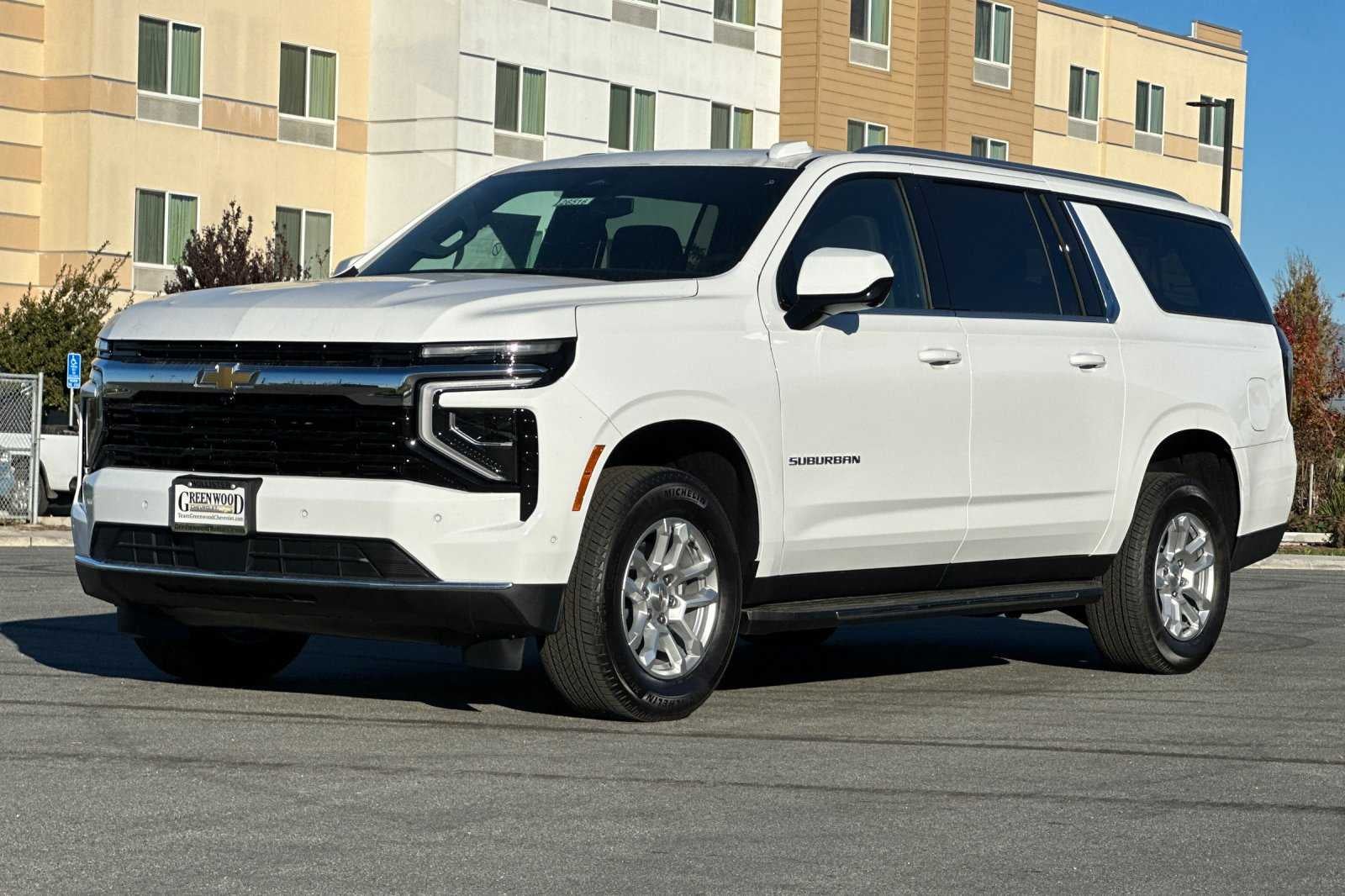 2026 Chevrolet Suburban LS