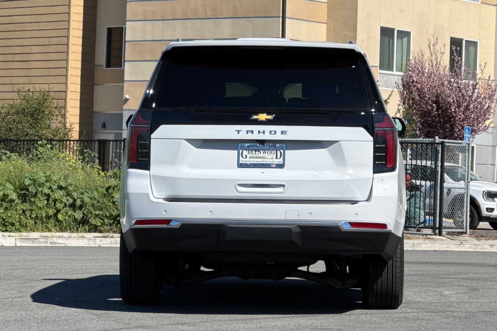 2026 Chevrolet Tahoe LS