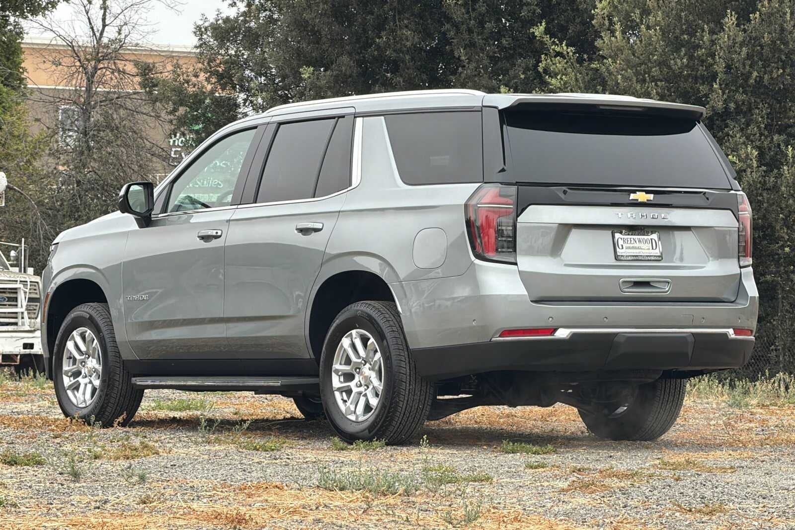2026 Chevrolet Tahoe LS
