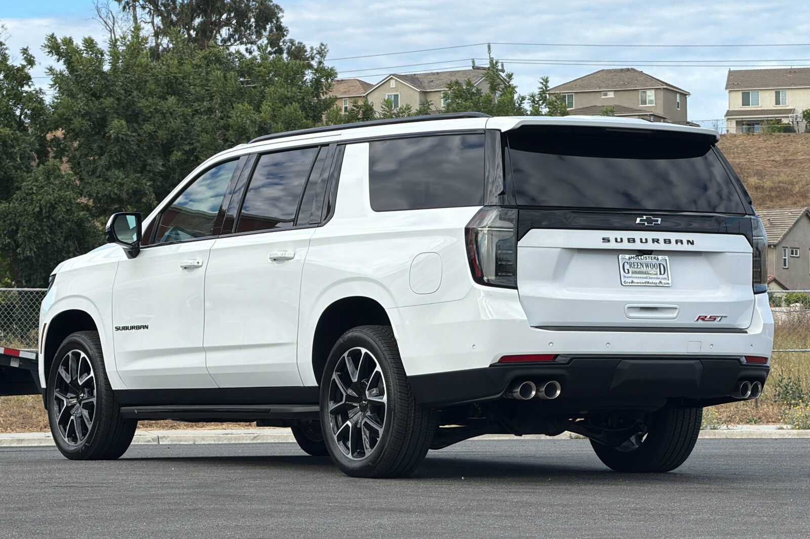 2026 Chevrolet Suburban RST