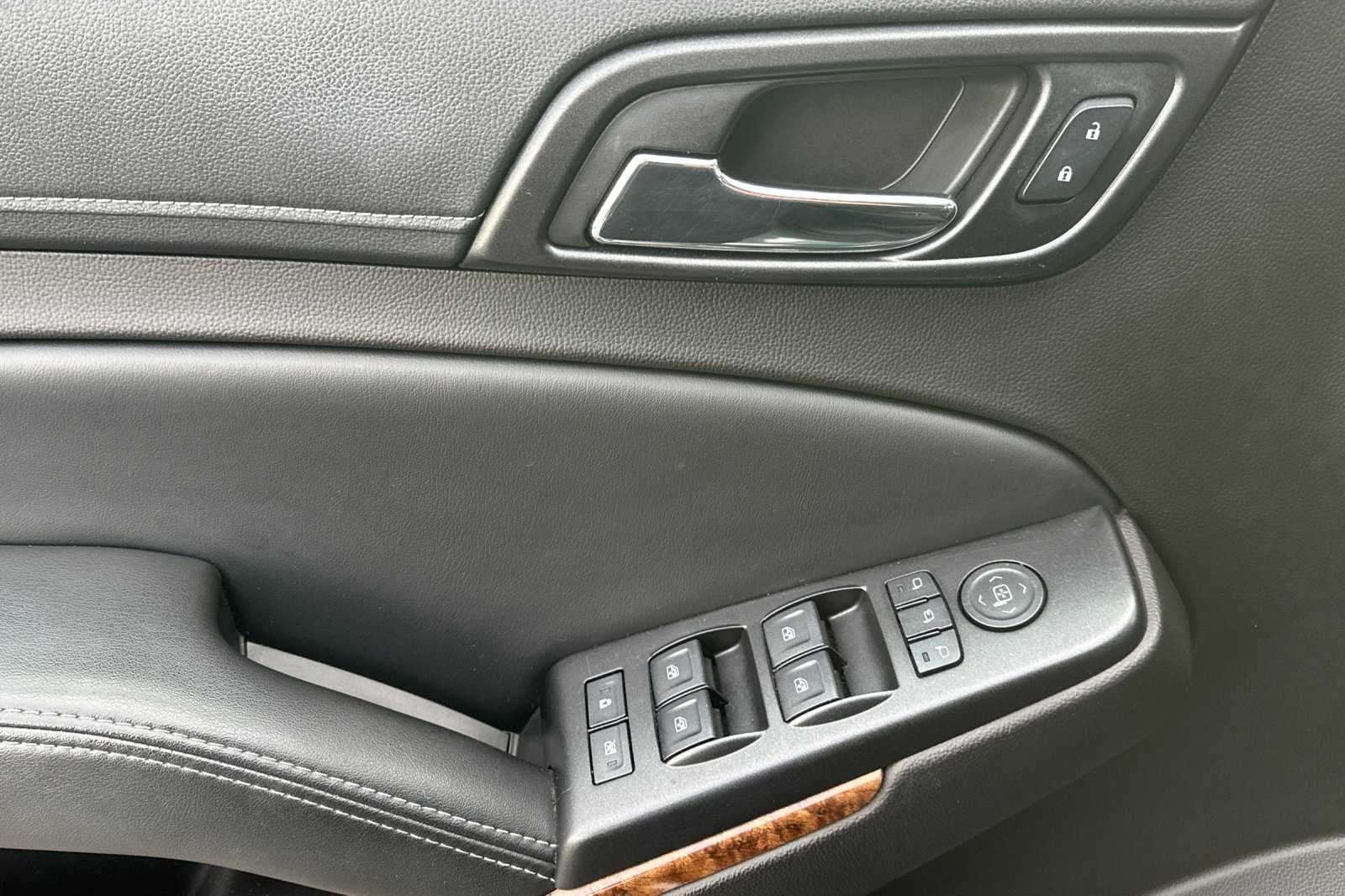 2016 Chevrolet Suburban LTZ