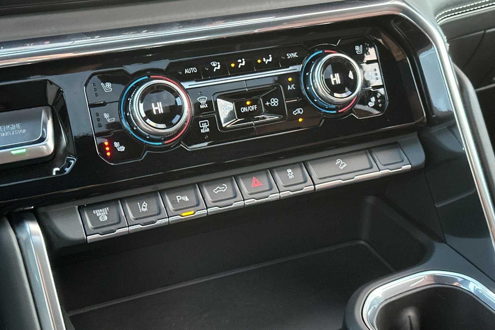 2024 GMC Sierra 2500 HD Denali Ultimate