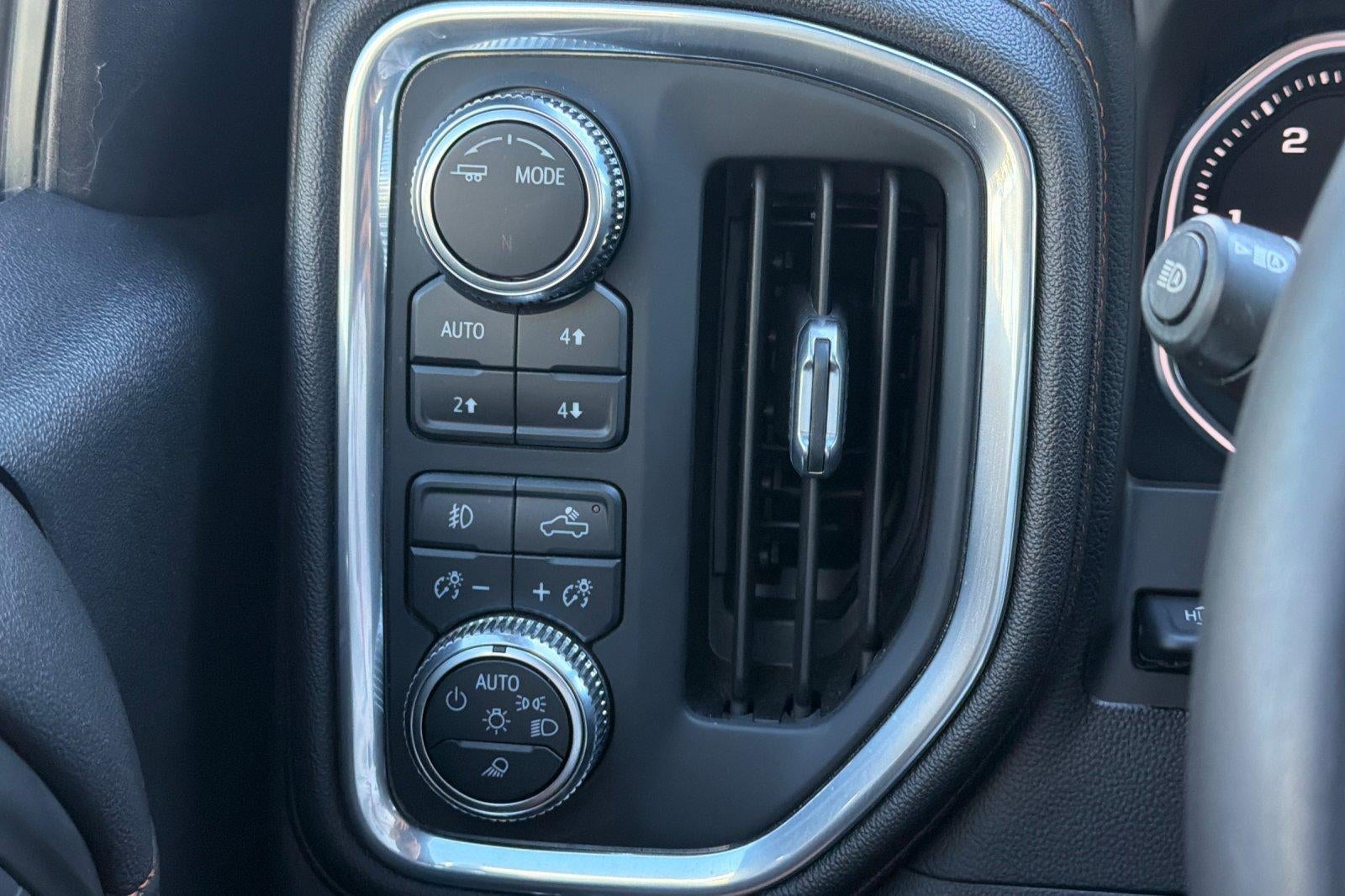2022 GMC Sierra 1500 Limited AT4